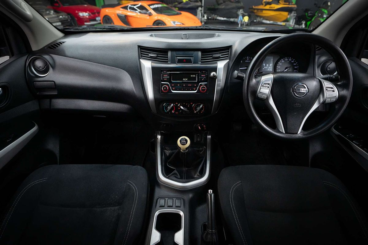 2016 Nissan Navara RX D23 4X4