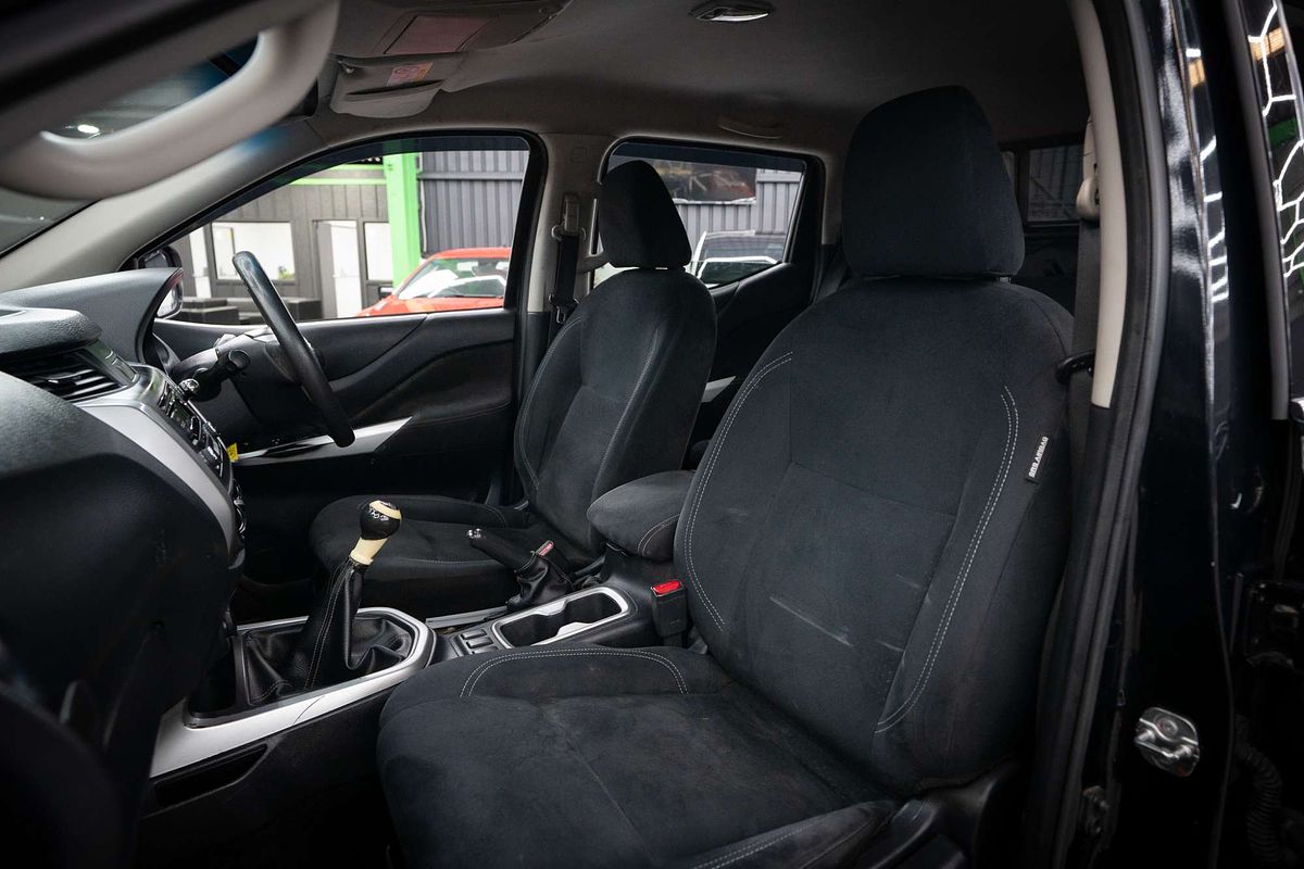 2016 Nissan Navara RX D23 4X4
