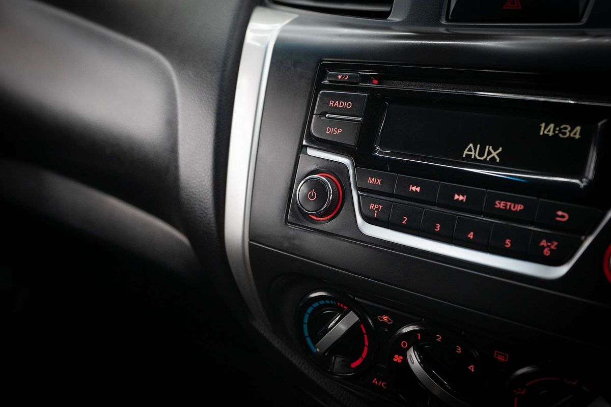 2016 Nissan Navara RX D23 4X4