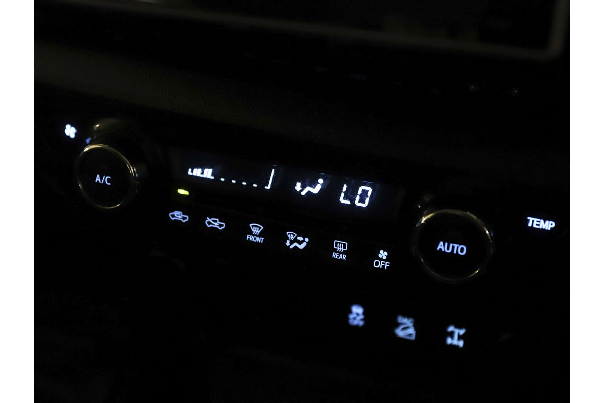 2016 Toyota Hilux SR5 GUN126R 4X4