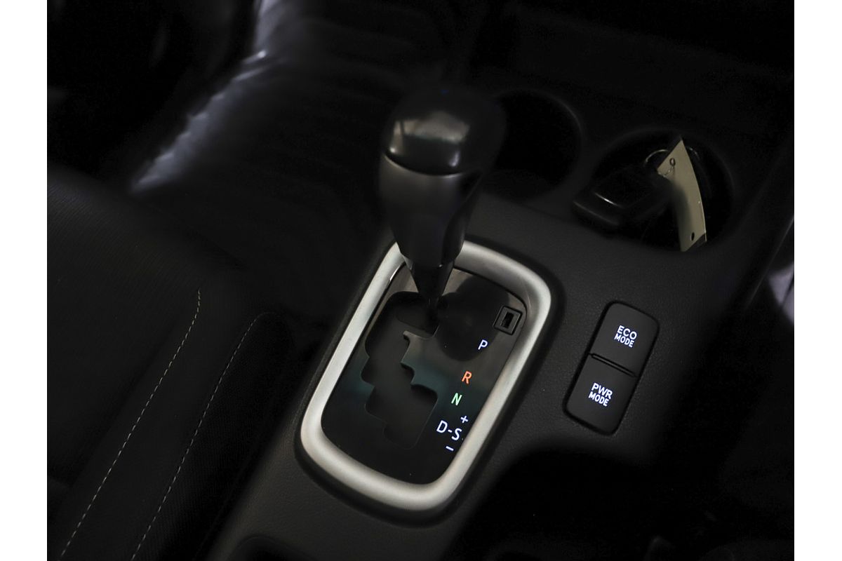 2016 Toyota Hilux SR5 GUN126R 4X4