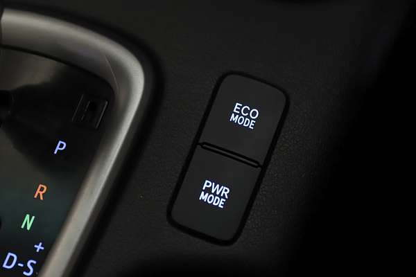 2016 Toyota Hilux SR5 GUN126R 4X4