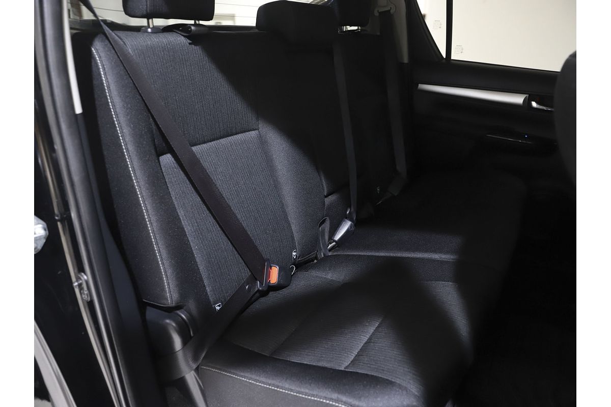 2016 Toyota Hilux SR5 GUN126R 4X4