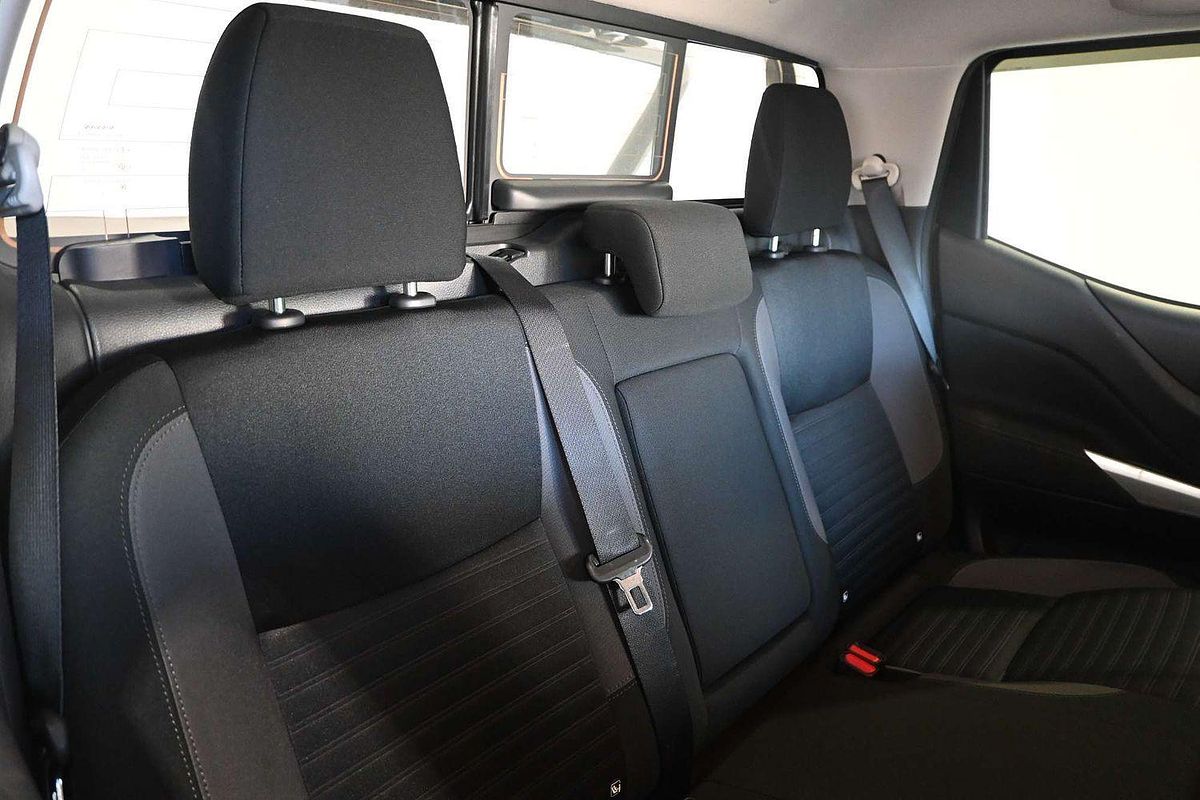 2021 Nissan Navara ST-X D23 4X4