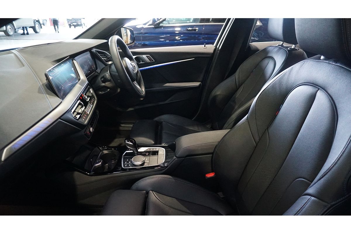 2023 BMW 1 Series 118i M Sport F40