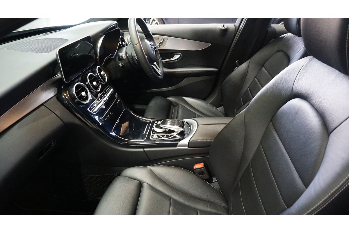 2018 Mercedes-Benz C-Class C300 W205