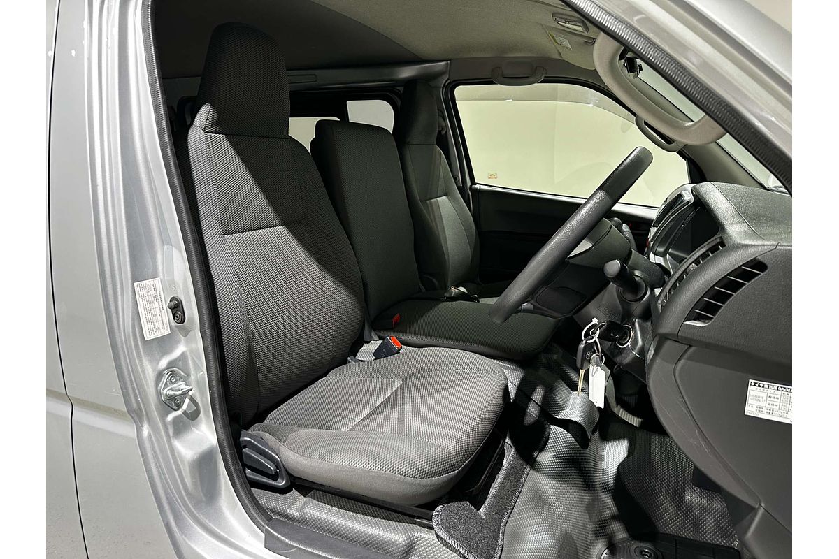 2019 Toyota Hiace TRH200V