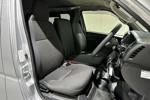 2019 Toyota Hiace TRH200V
