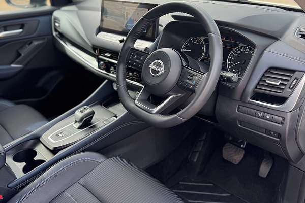 2024 Nissan QASHQAI ST-L J12
