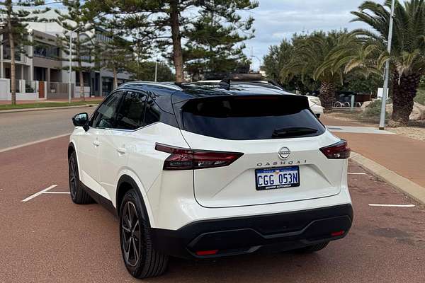 2024 Nissan QASHQAI ST-L J12