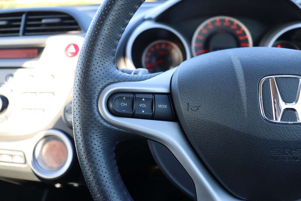 2013 Honda Jazz Vibe GE