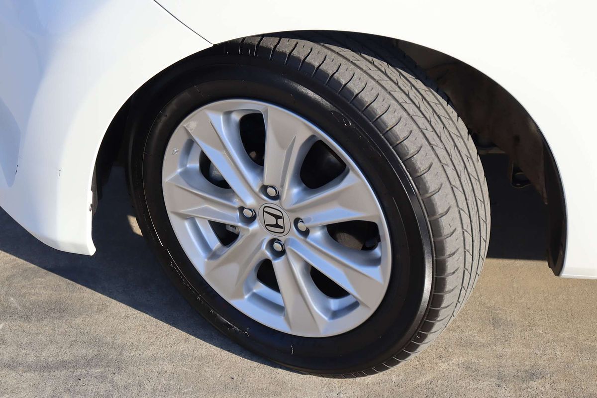 2013 Honda Jazz Vibe GE
