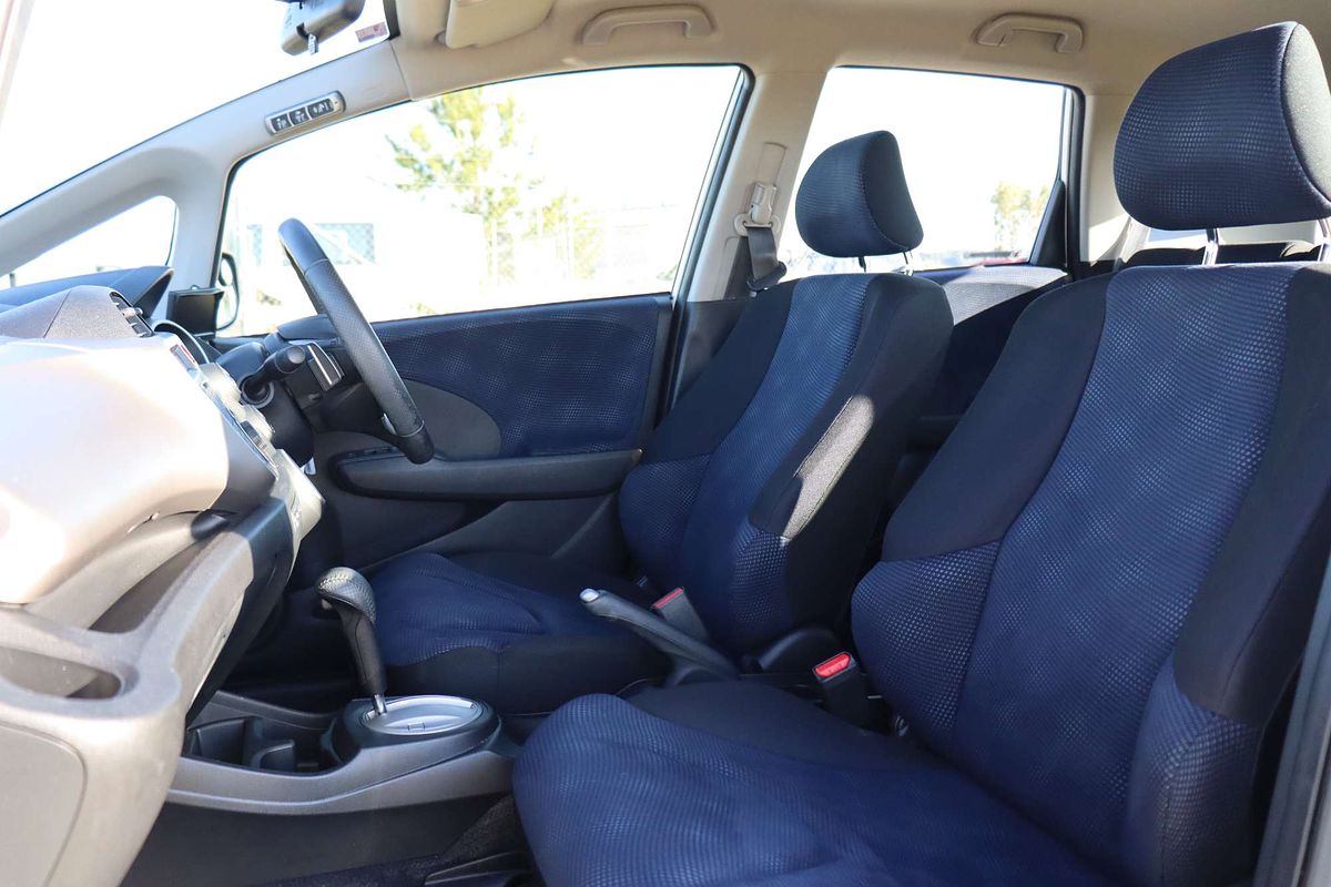 2013 Honda Jazz Vibe GE
