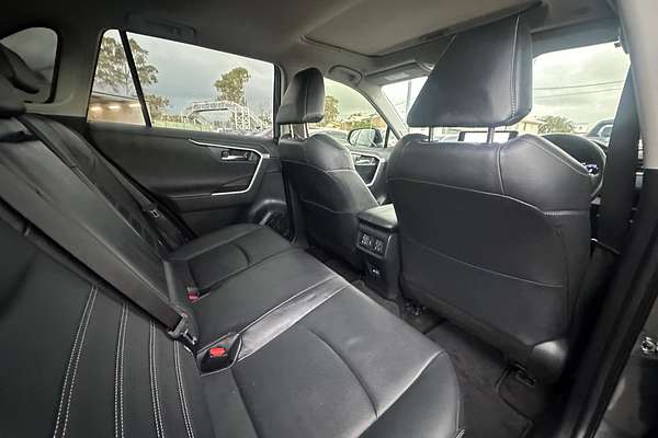 2024 Toyota RAV4 Cruiser AXAH54R