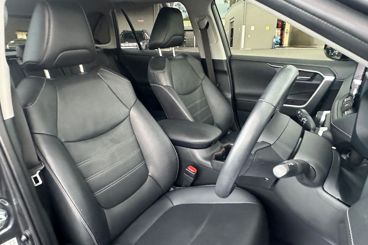 2024 Toyota RAV4 Cruiser AXAH54R