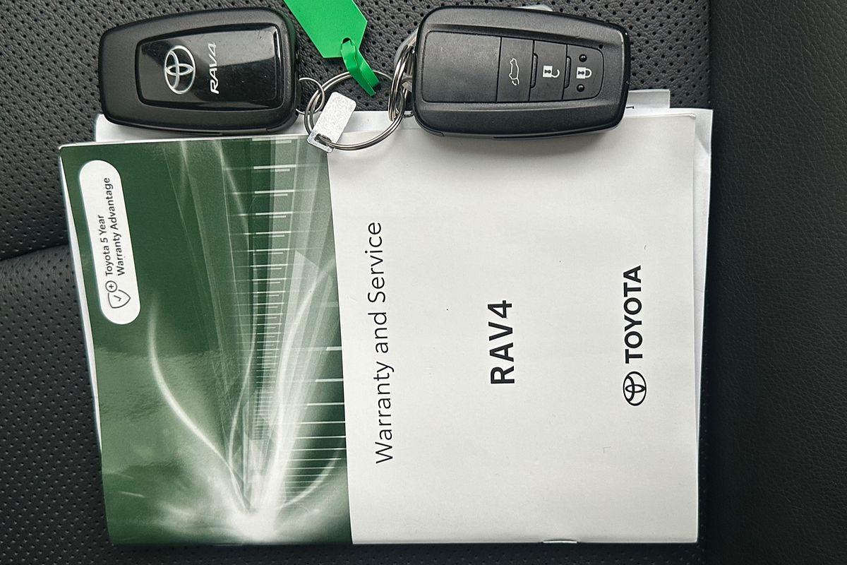2024 Toyota RAV4 Cruiser AXAH54R