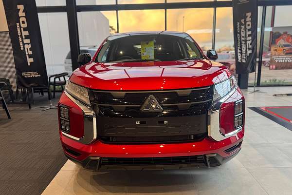 2025 Mitsubishi ASX MR XD