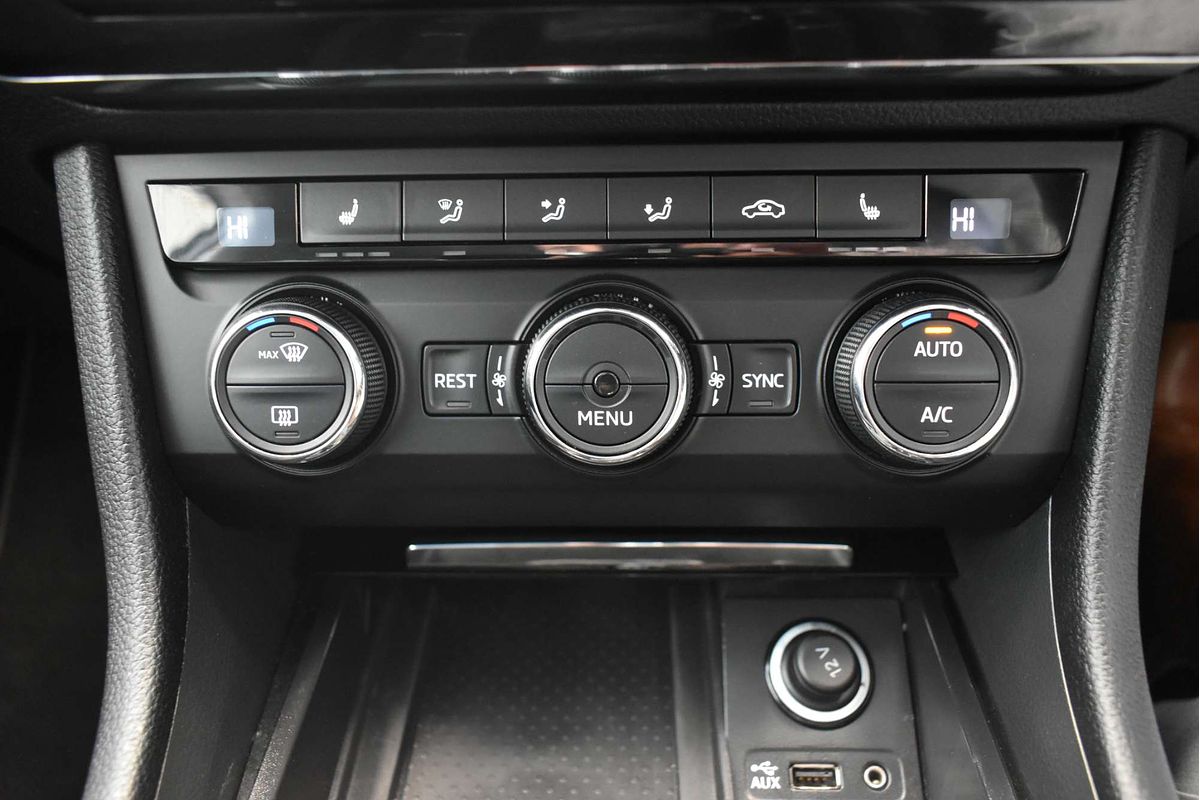 2017 SKODA Superb 162TSI NP