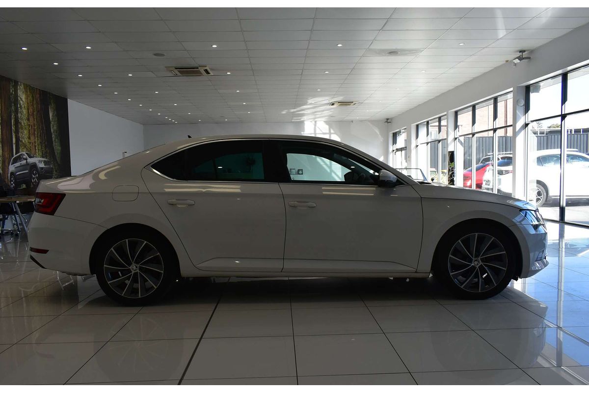 2017 SKODA Superb 162TSI NP