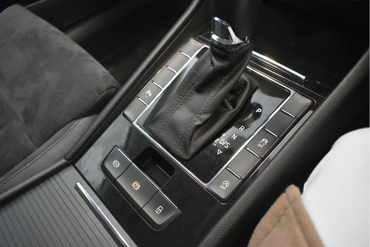 2017 SKODA Superb 162TSI NP