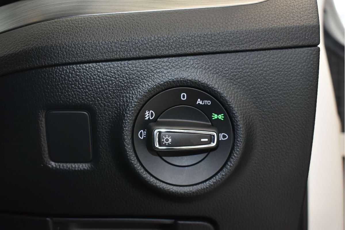 2017 SKODA Superb 162TSI NP