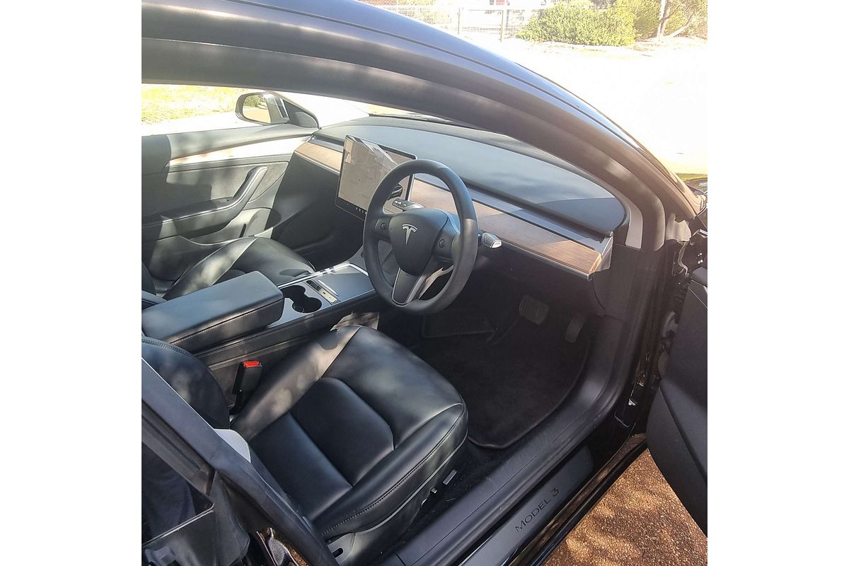 2021 Tesla Model 3 Standard Range Plus