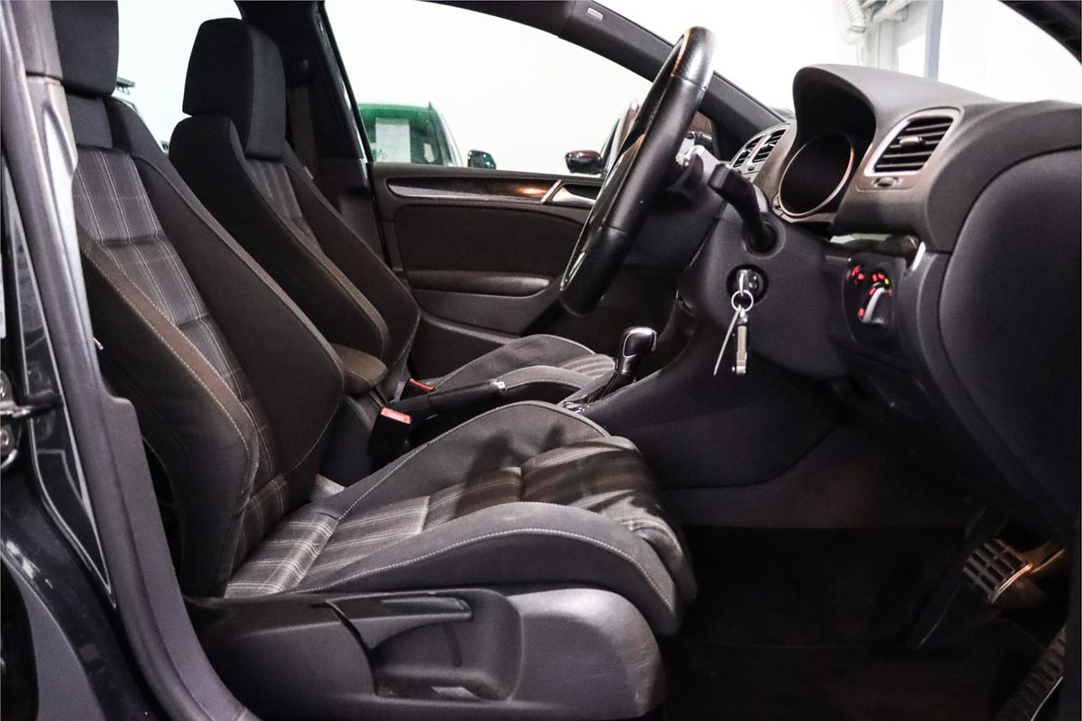 2012 Volkswagen Golf GTD VI