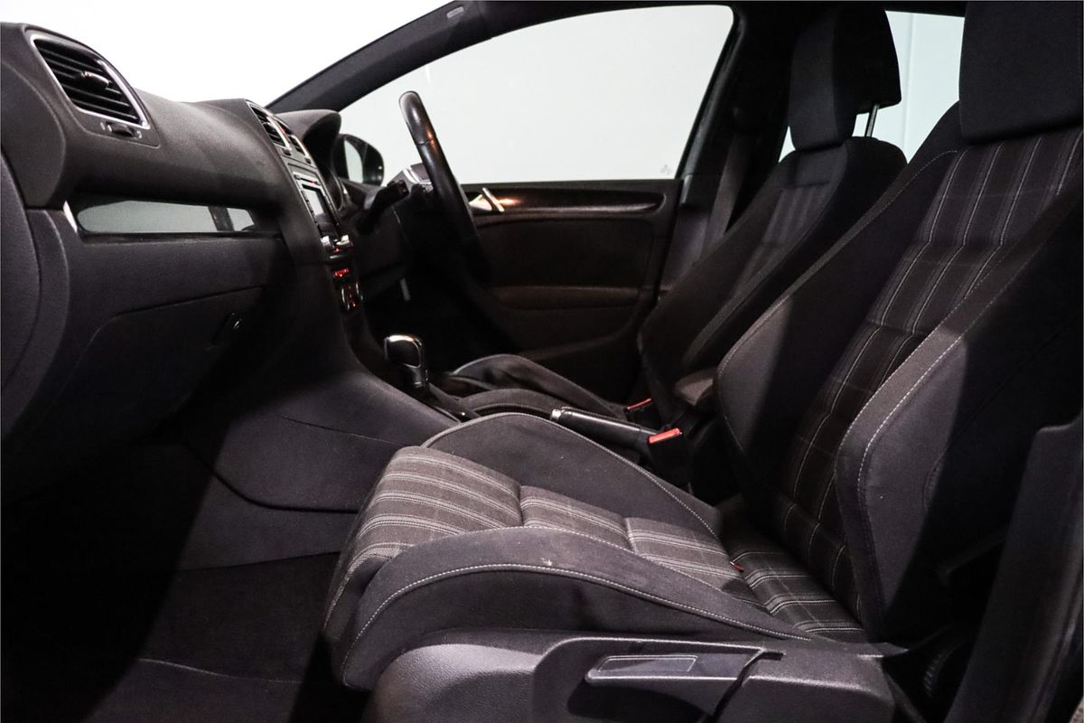 2012 Volkswagen Golf GTD VI