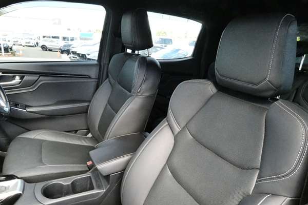 2021 Isuzu D-MAX X-TERRAIN