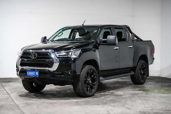 2021 Toyota Hilux SR5 GUN126R 4X4