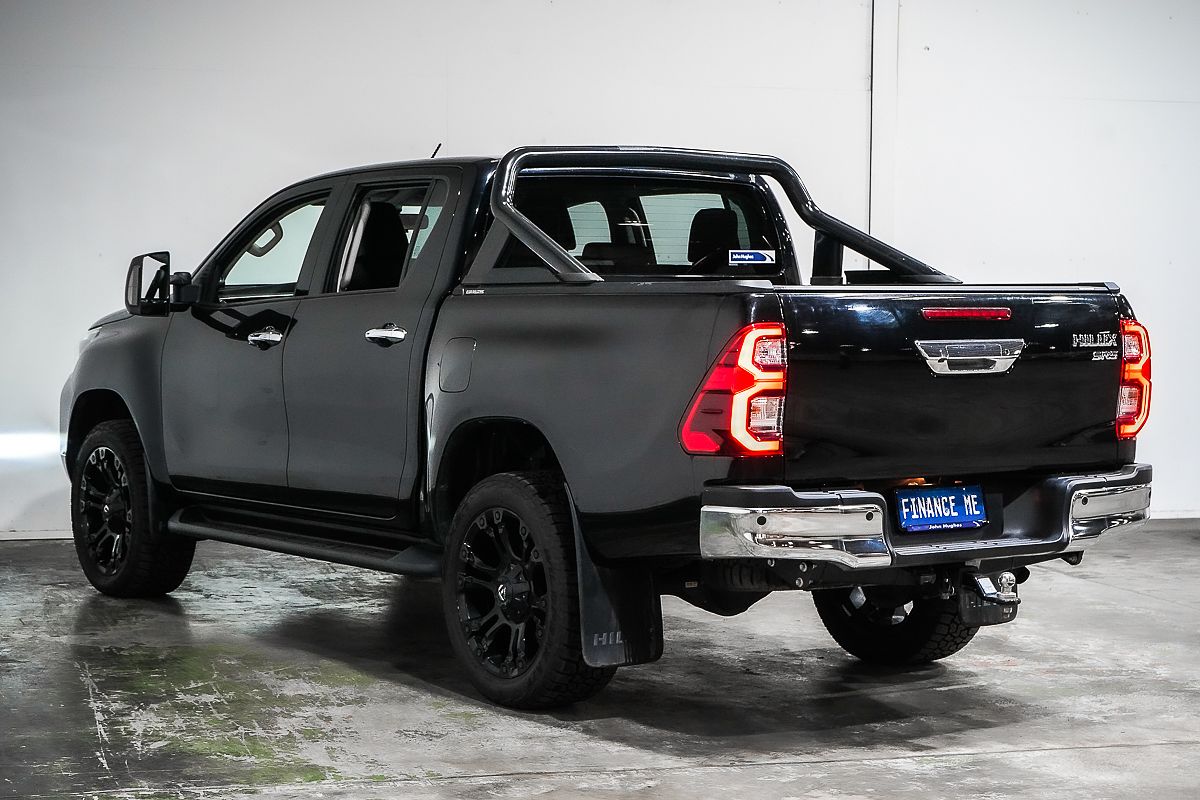 2021 Toyota Hilux SR5 GUN126R 4X4