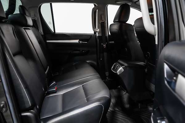2021 Toyota Hilux SR5 GUN126R 4X4