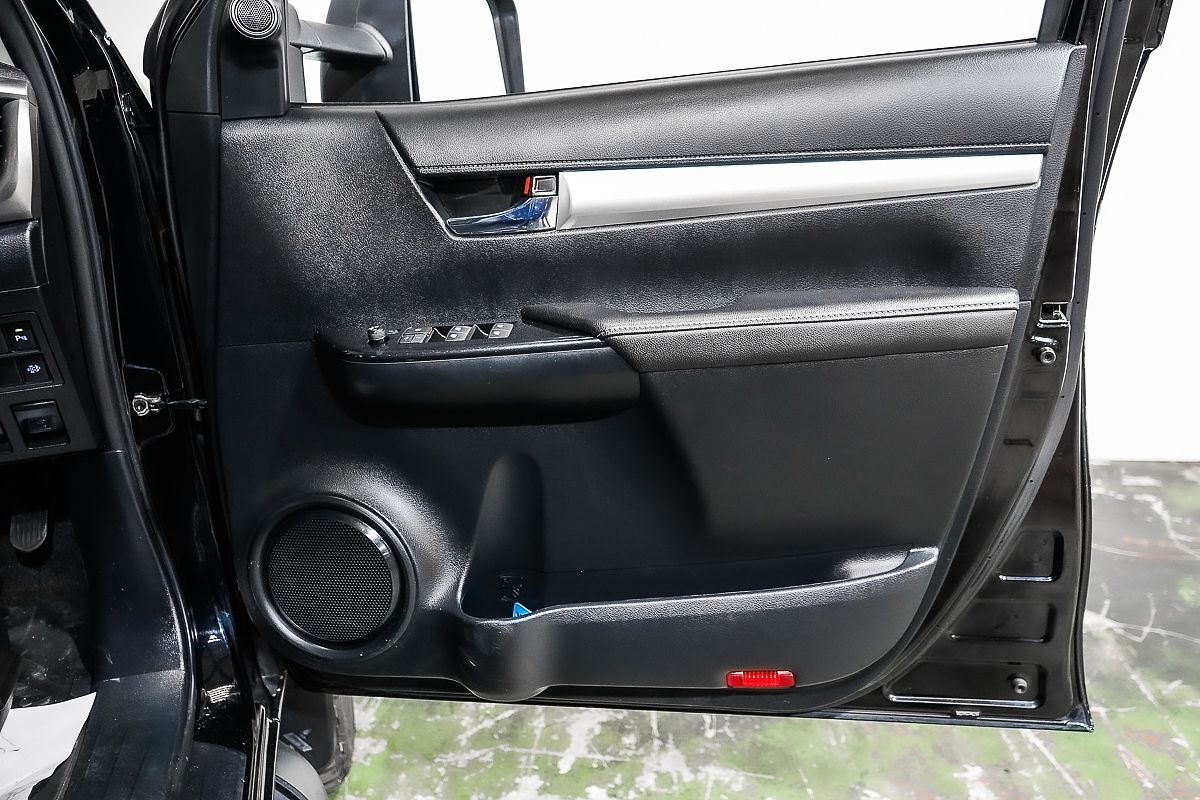 2021 Toyota Hilux SR5 GUN126R 4X4