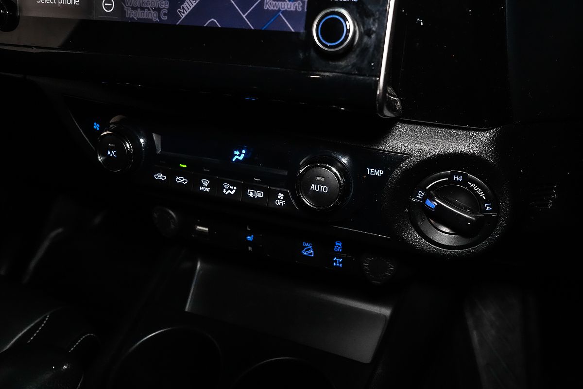 2021 Toyota Hilux SR5 GUN126R 4X4