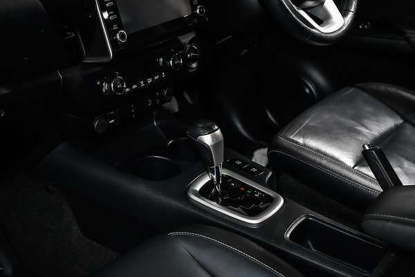 2021 Toyota Hilux SR5 GUN126R 4X4