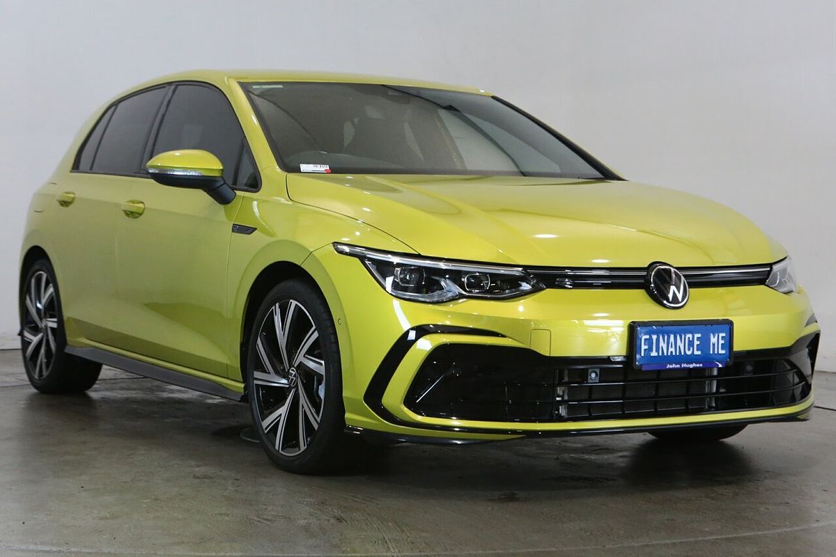 2022 Volkswagen Golf 110TSI R-Line 8