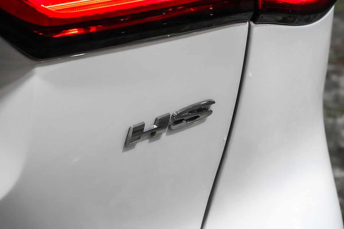2024 MG HS Vibe SAS23