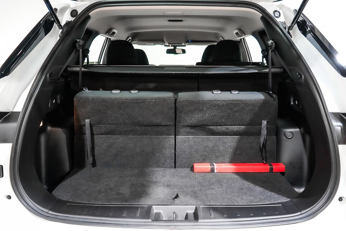 2024 Mitsubishi Outlander LS ZM