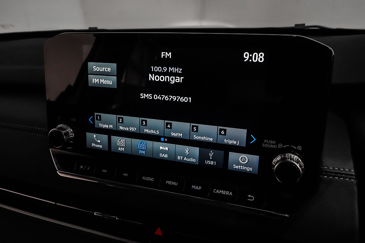 2024 Mitsubishi Outlander LS ZM
