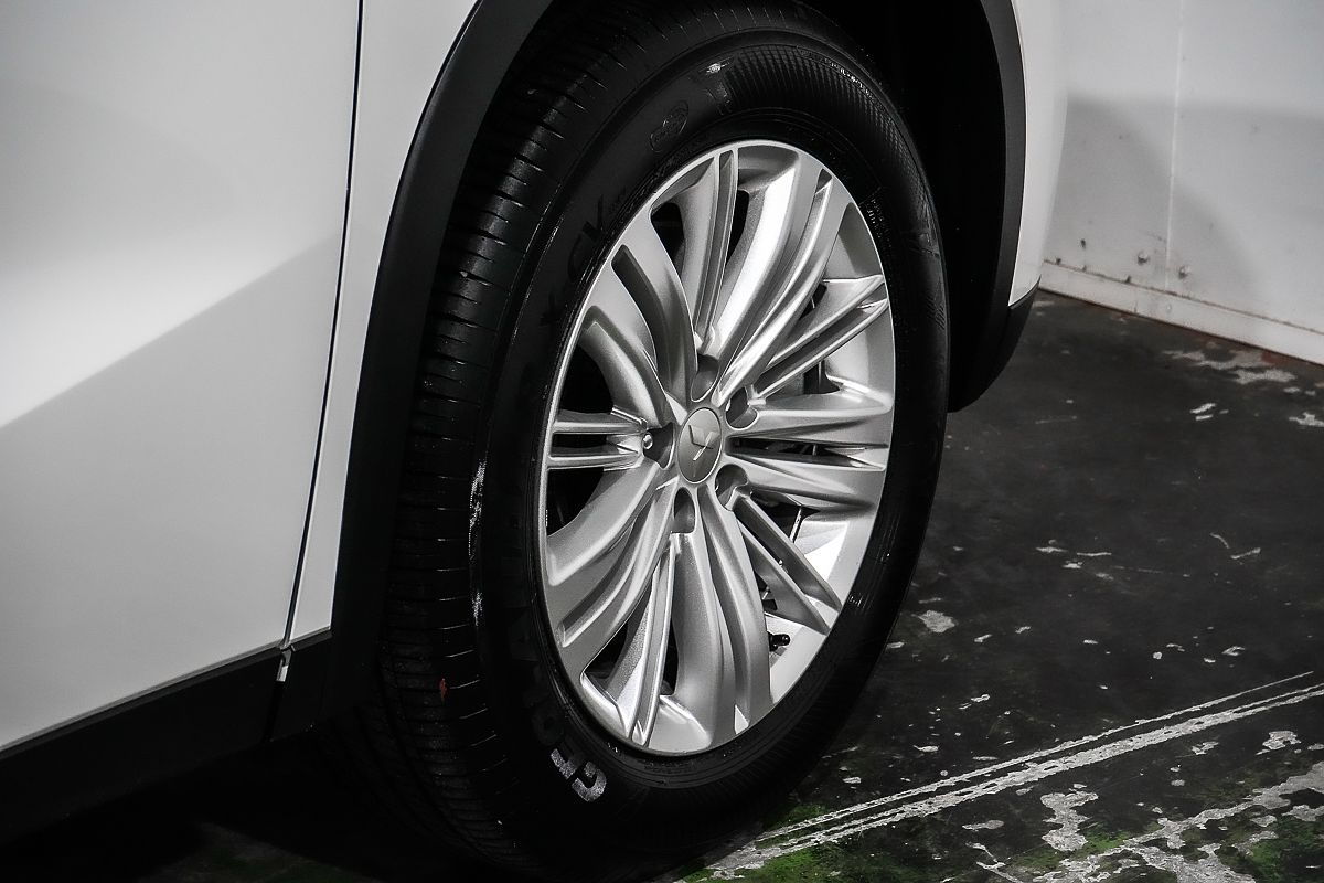 2024 Mitsubishi Outlander LS ZM