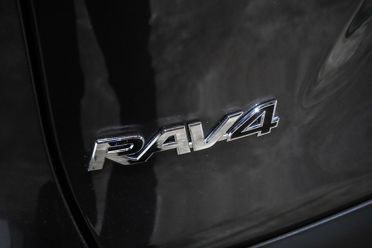 2021 Toyota RAV4 Cruiser AXAH54R
