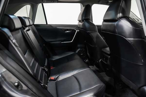 2021 Toyota RAV4 Cruiser AXAH54R