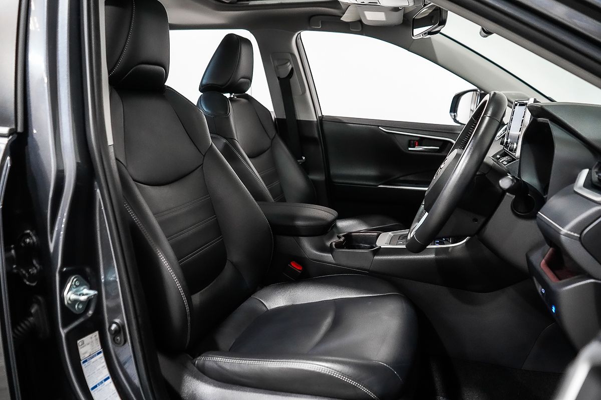 2021 Toyota RAV4 Cruiser AXAH54R