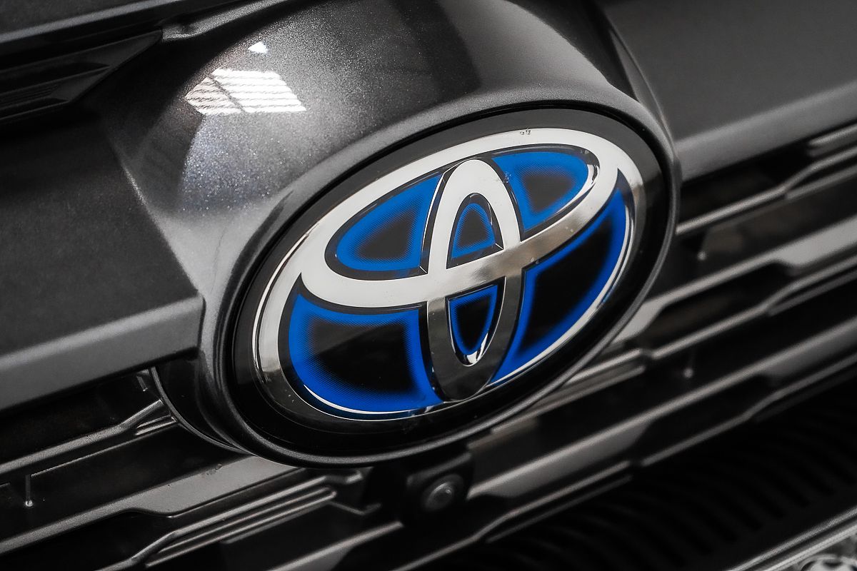 2021 Toyota RAV4 Cruiser AXAH54R