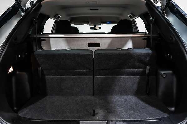 2024 Mitsubishi Outlander LS ZM