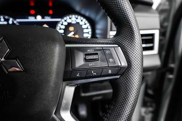 2024 Mitsubishi Outlander LS ZM