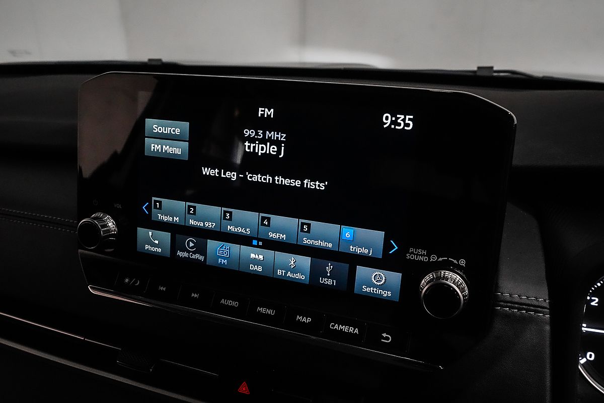 2024 Mitsubishi Outlander LS ZM