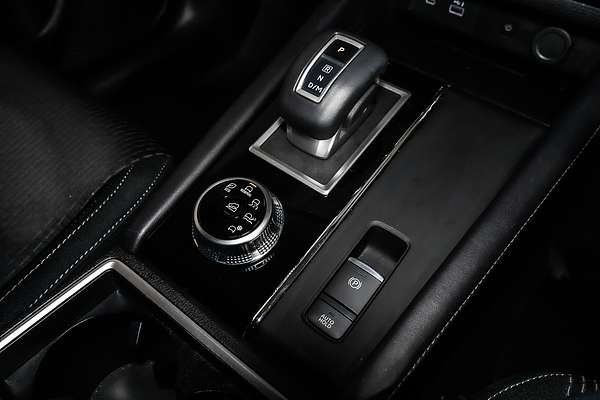 2024 Mitsubishi Outlander LS ZM