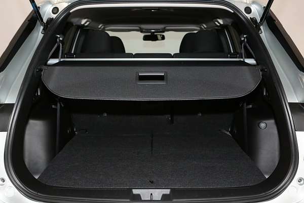 2024 Mitsubishi Outlander LS ZM