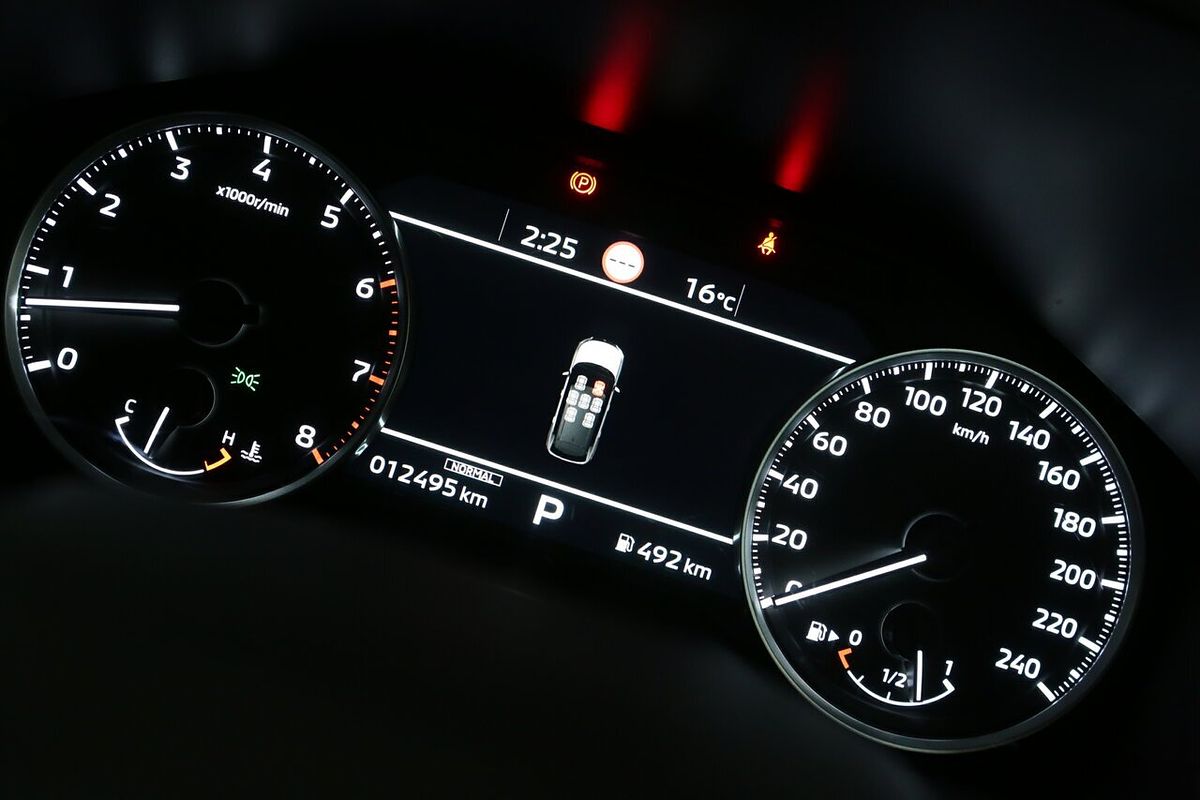2024 Mitsubishi Outlander LS ZM